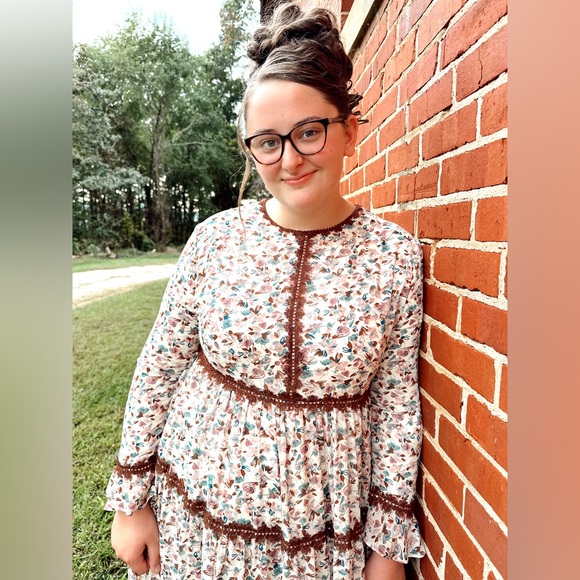 Dainty Jewells dress - Picture 7 of 7